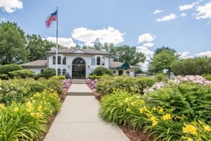 Boulder Park Leasing Office and Clubhouse | Apartments in Nashua