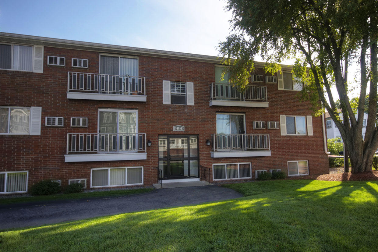 Apartments In Lowell Ma Imperial Gardens Princeton Properties